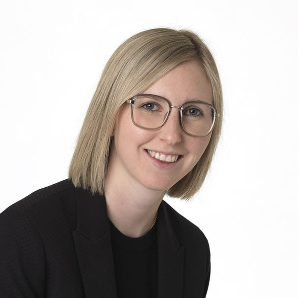 Marijse Baeten, medewerker in het kantoor in Bocholt
